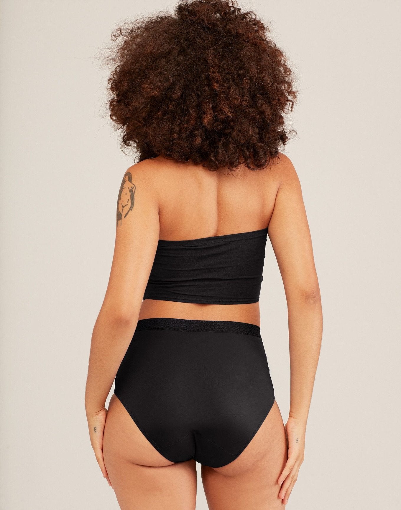 Joyja Jess period-proof panty in color Jet Black and shape high waisted