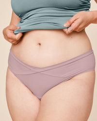 Belabumbum Mama Low-Rise Maternity & Postpartum Absorbent Panty in color Pale Mauve and shape bikini